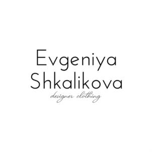 Товарный знак №877812, принадлежит ИП Шкаликова Евгения Васильевна, ОГРНИП 320265100058368, ИНН 261103797094