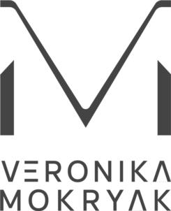 Товарный знак №912693, принадлежит ИП Мокряк Вероника Ивановна, ОГРНИП 322695200008621, ИНН 695000590218